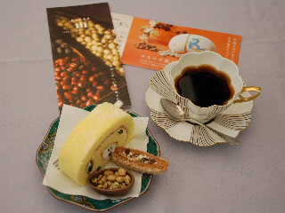 お茶とお菓子